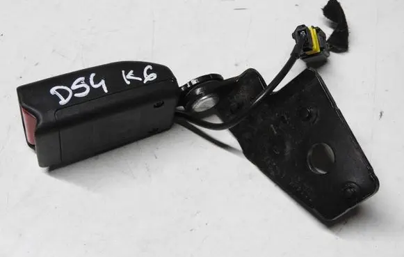 Citroen DS4 Rear seatbelt buckle 96748537XT 672102 306903500621