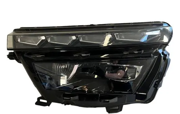 Skoda Kamiq Headlight/headlamp 658941015B 0021377709 10PL10517