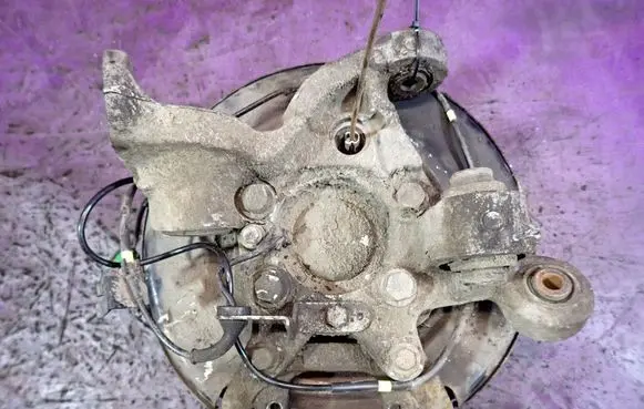 Volvo S60 Rear wheel hub spindle/knuckle 