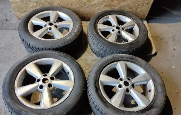 Nissan Qashqai R17 alloy rim 17X612J