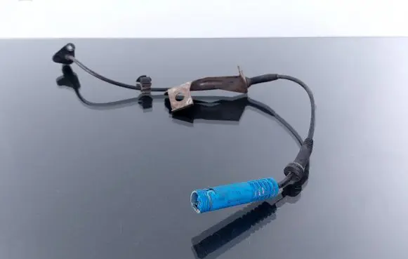 BMW 5 E60 E61 ABS brake wheel speed sensor 3290006