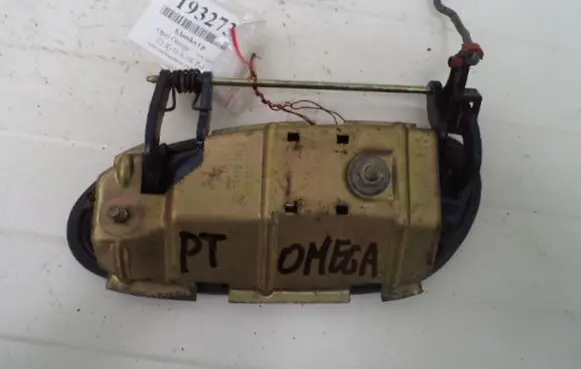 Opel Omega B1 Rear door exterior handle