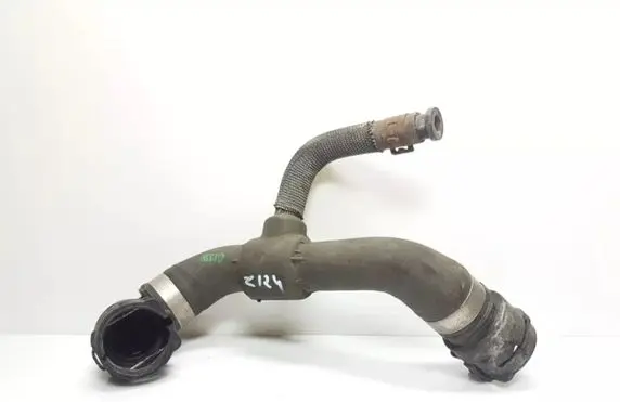 Mercedes-Benz C W205 Engine coolant pipe/hose A2055016184