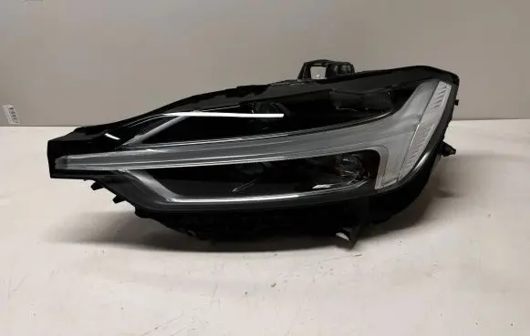 Volvo XC60 Headlight/headlamp 31420411 400000006838331 2205171505