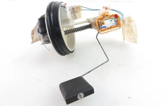 Mercedes-Benz E AMG W211 Fuel level sensor 1582881000