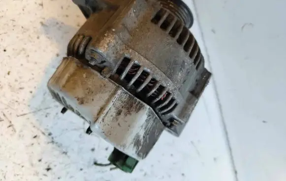 Isuzu Trooper Generator/alternator 8970348992