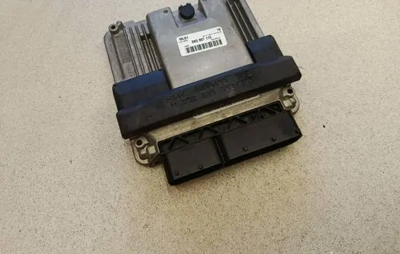 Audi A4 S4 B8 8K Engine control unit/module 8K5907115 29112011 48415019