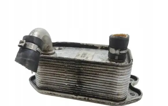 Volvo S60 Engine oil radiator 8677973