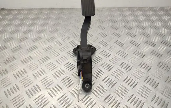 Hyundai i30 Accelerator throttle pedal 100734
