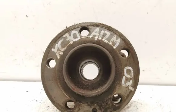 Volvo XC70 Rear wheel bearing hub 
