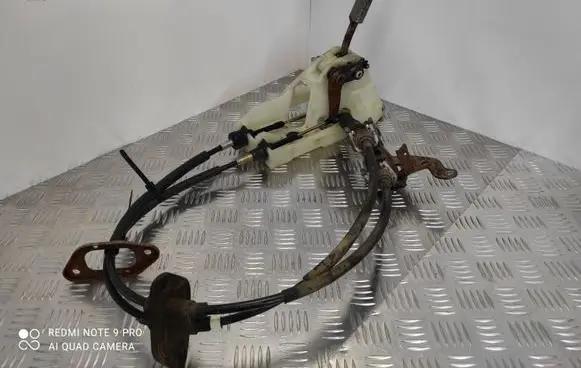 Mitsubishi Outlander Gear shift cable linkage 74410