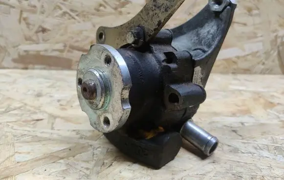 Jaguar XJS Power steering pump 59130002 02MJA8111BH HE1205109