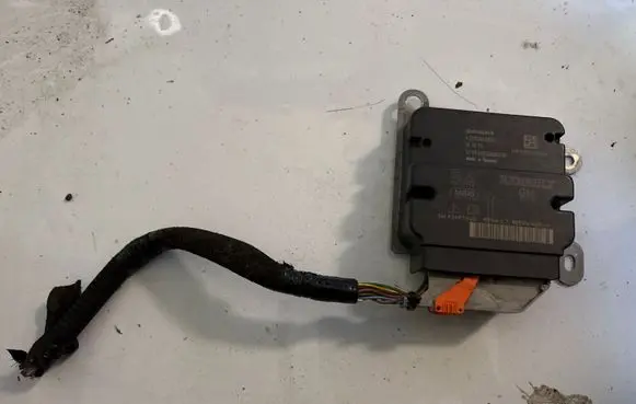 Renault Trafic III (X82) Airbag control unit/module 985106142R 93457848 A2C80862803