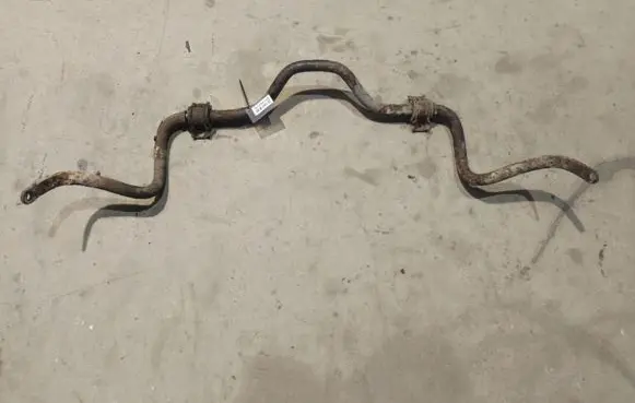 Toyota Avensis Verso Front anti-roll bar/sway bar