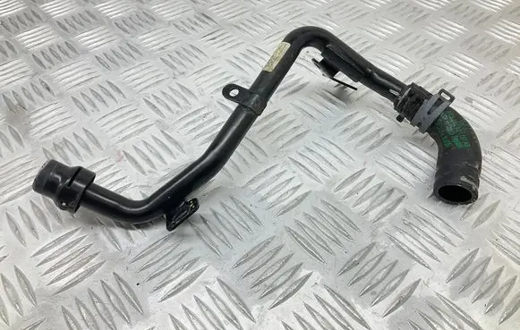 Audi A4 S4 B9 Engine coolant pipe/hose 04L122157 04l121157AS