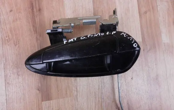 Fiat Grande Punto Front door exterior handle C390SX