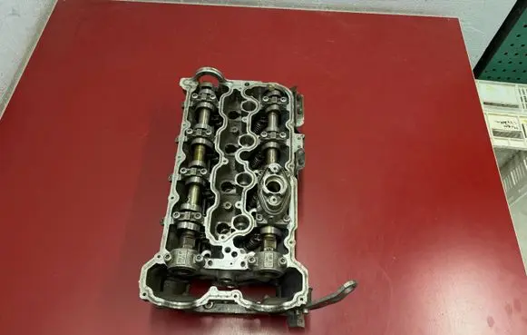 BMW 7 F01 F02 F03 F04 Engine head 7573936