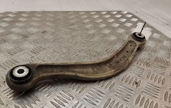 Rear control arm