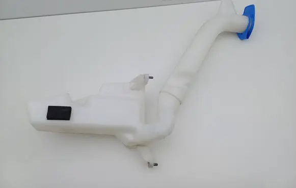 Volkswagen Polo IV 9N3 Windshield washer fluid reservoir/tank 6Q0955453