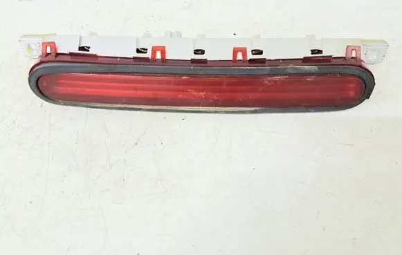 Toyota Corolla Verso AR10 Third/center stoplight