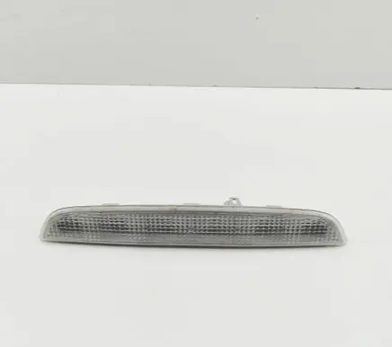Mitsubishi Outlander Third/center stoplight 8334A113