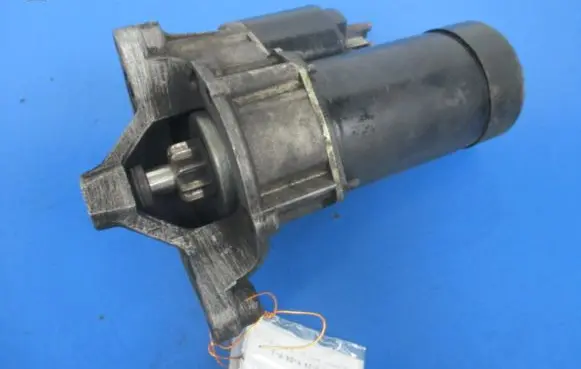 Peugeot 406 Starter motor