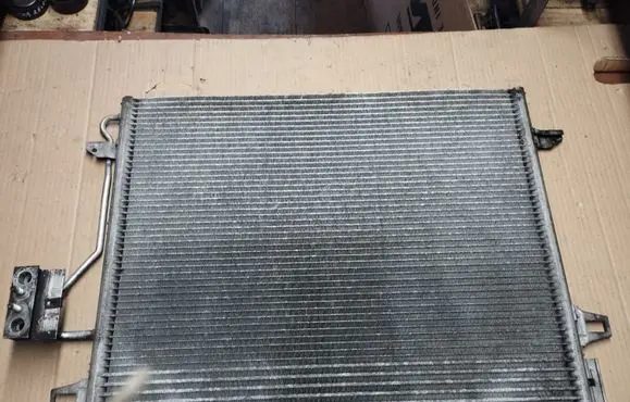 Chrysler Voyager A/C cooling radiator (condenser)