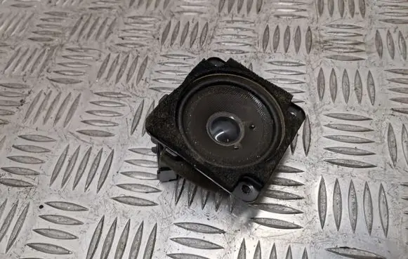 Audi A4 S4 B7 8E 8H Panel speaker 8H0035361B