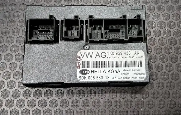 Volkswagen Jetta V Comfort/convenience module 1K0959433AK 5DK00858318