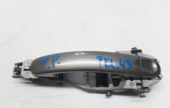 Volkswagen Golf Plus Front door exterior handle 1K0837886A