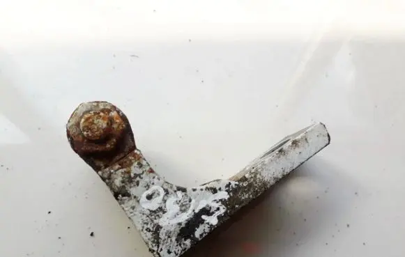 Rear door lower hinge