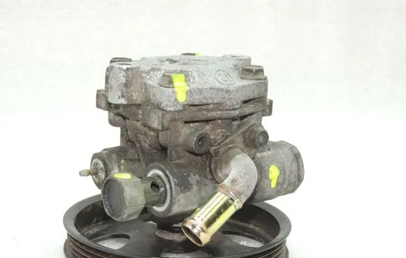 Suzuki Liana Power steering pump 4911054G00