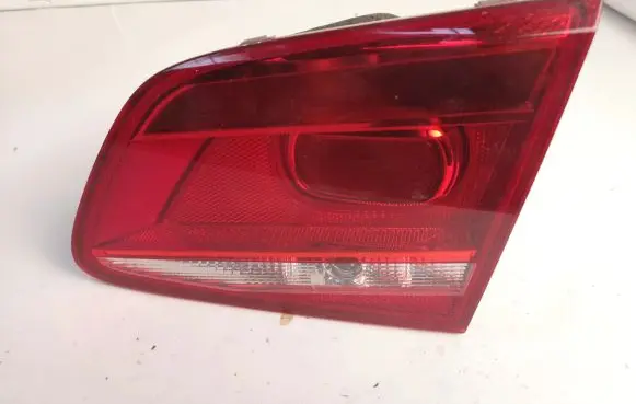 Volkswagen PASSAT B7 Tailgate rear/tail lights 3AE945094J