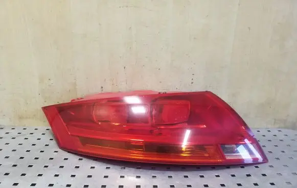 Audi TT TTS Mk2 Rear/tail lights 8J0945095B