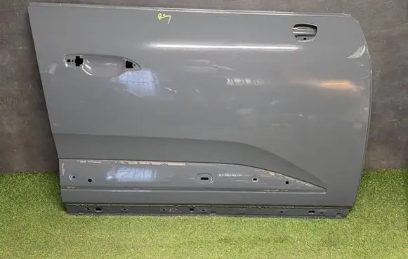 Porsche Macan (95C) Front door 95C831312