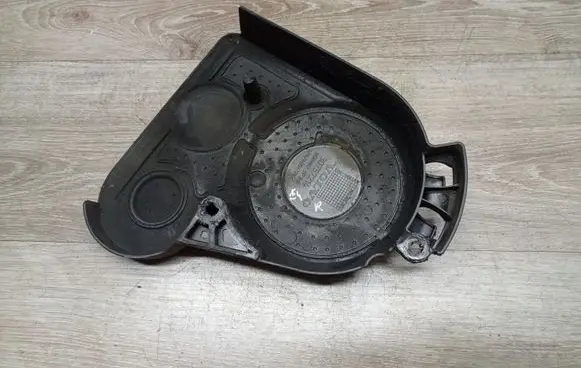 Volvo V70 Timing belt guard (cover) 30757214