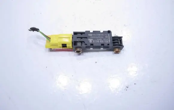 Audi A4 S4 B7 8E 8H Airbag deployment crash/impact sensor 8E0959643B 601387 090207