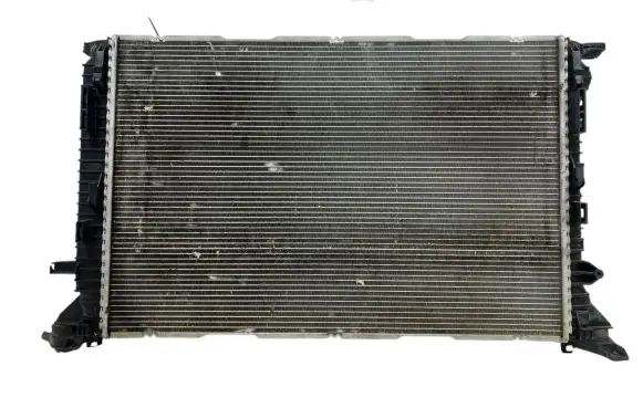 Audi A4 S4 B8 8K Coolant radiator 8K0121251AL 777162 VP7TBH8005DK