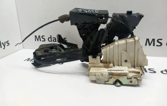 Mercedes-Benz ML W164 Rear door lock A1647330614 1647330614 A1697302235