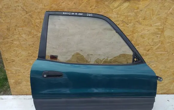 Toyota RAV 4 (XA10) Front door