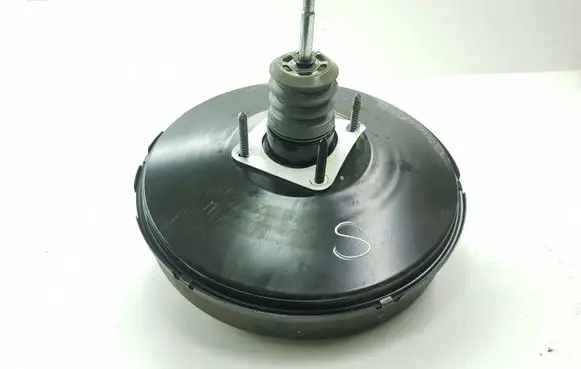 Alfa Romeo Giulietta Brake booster 50520398 03787217034