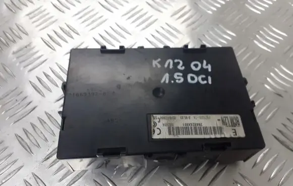 Nissan Micra Fuse box set 21669392-7