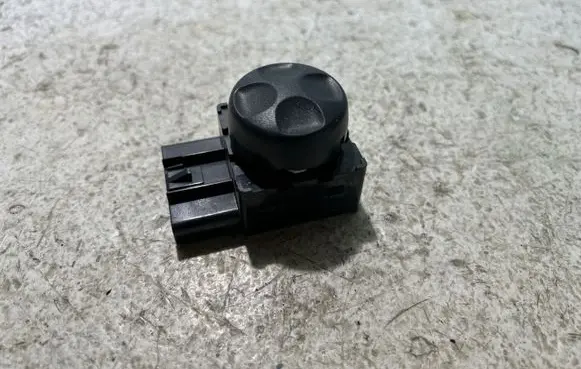 Dodge Challenger Seat control switch 56046232AB 0331