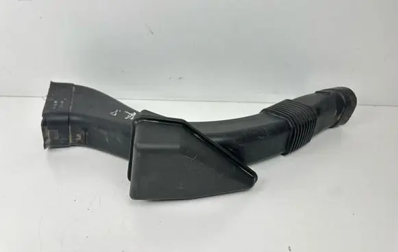BMW 7 F01 F02 F03 F04 Air intake duct part 10991213