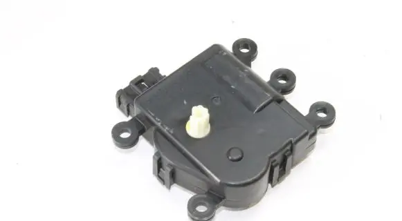 Mazda 3 II Air flap motor/actuator