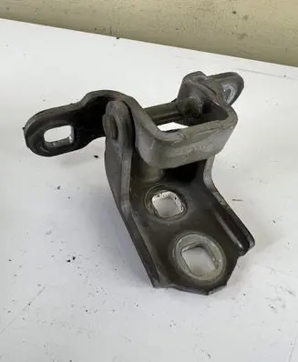 Renault Scenic II - Grand scenic II Front door upper hinge