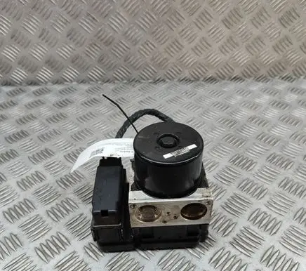 Skoda Yeti (5L) ABS Pump 1K0907379CC 1K0614517EK