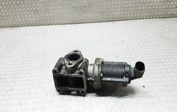 Opel Signum EGR valve 55215031