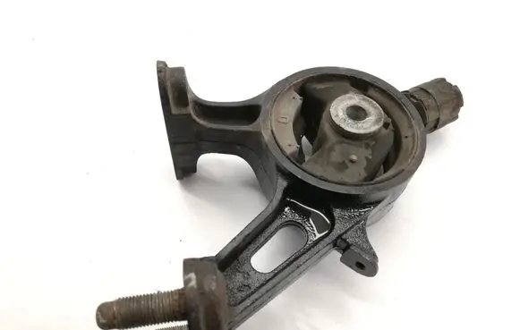 Toyota Verso-S Gearbox mount