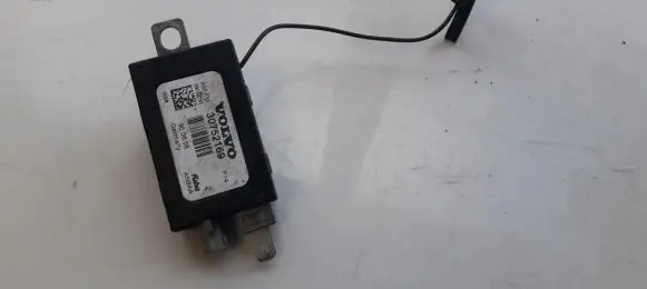 Antenna control unit